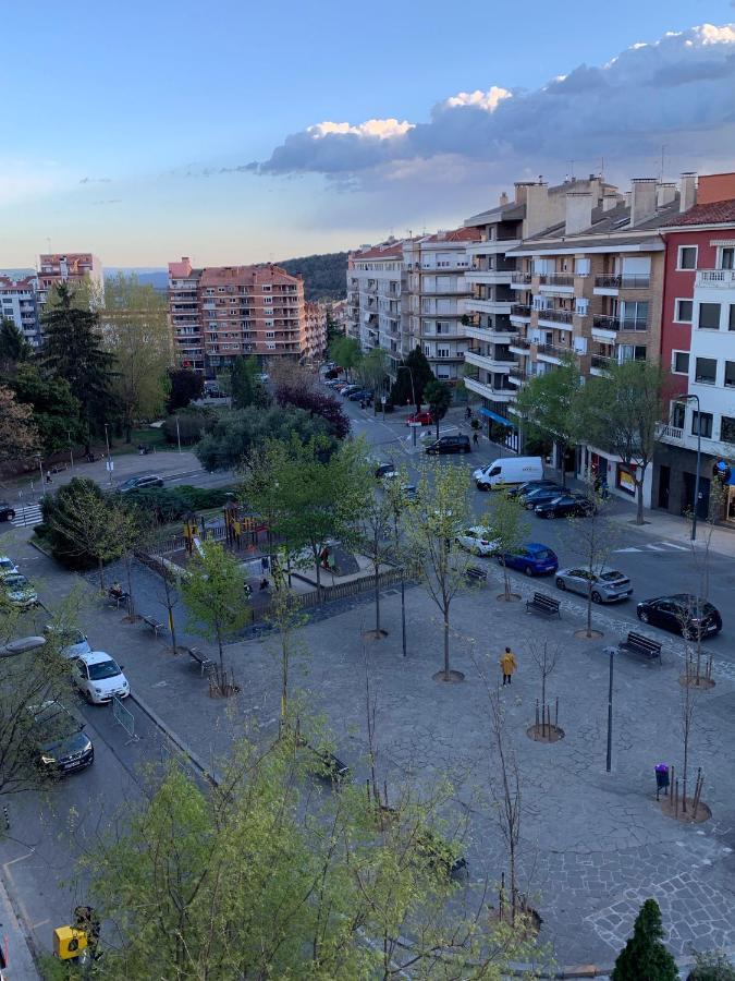 El Segon Pis Apartment